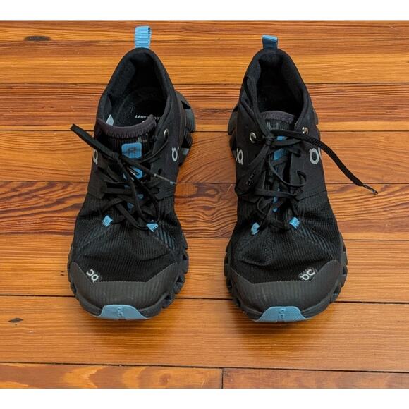 ON CLOUD Womens  Helion Black Cloudtec Athletic Running Shoes US 7 - Picture 2 of 10